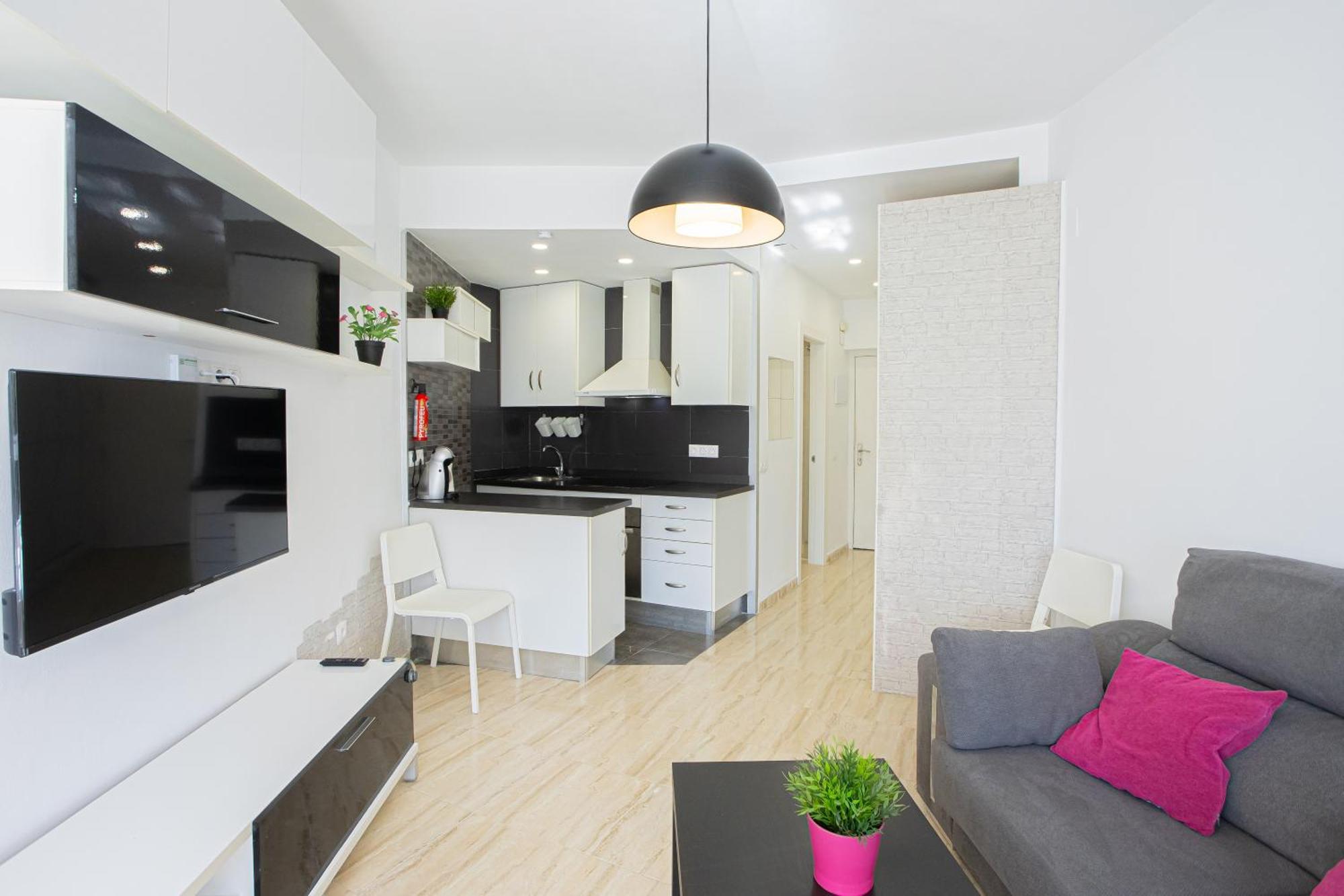 Lejlighed 7 Min From The Airport